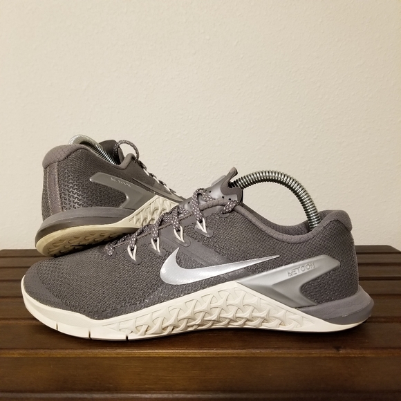 metcon 4 grey